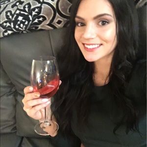 Meet your Posher, Leah